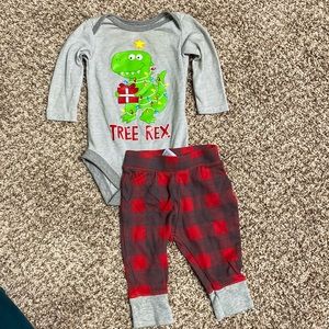 0-3 month Christmas jammies set